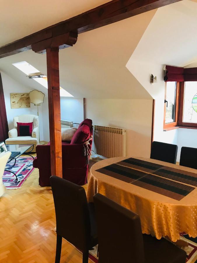 Apartman Simple Lägenhet Sarajevo Exteriör bild