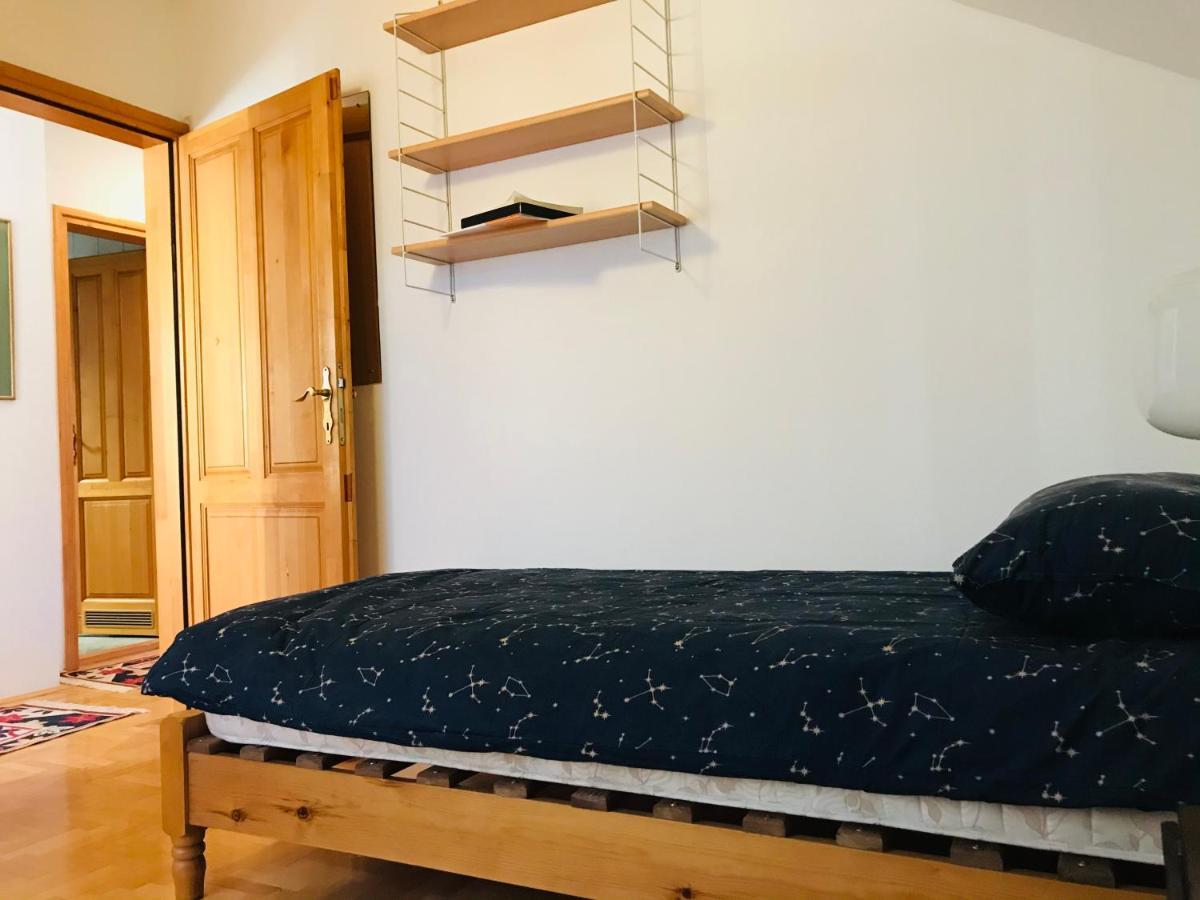 Apartman Simple Lägenhet Sarajevo Exteriör bild